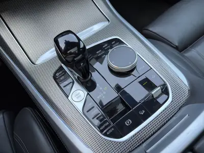 BMW X5 xDrive45e M Sport — Hybride rechargeable, 394 ch, toit panoramique — Miniature 30