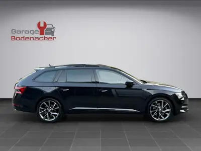 Skoda Superb Combi 2.0 TSI SportLine Plus 4x4 — Break premium, 272 ch et traction intégrale — tableau de bord