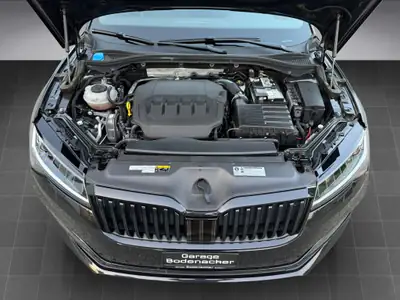 Skoda Superb Combi 2.0 TSI SportLine Plus 4x4 — Break premium, 272 ch et traction intégrale — Miniature 17