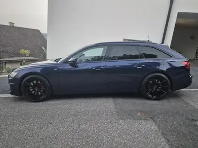 Audi A6 Avant 55 TFSI e — Hybride rechargeable, quattro sport et faible kilométrage — rear view