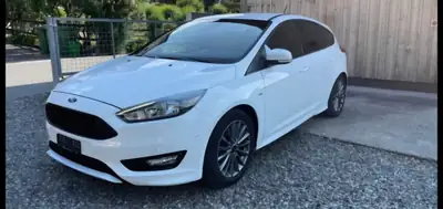 Ford Focus 1.0i EcoBoost 125 ST-Line — Compacte dynamique, consommation maîtrisée — détail