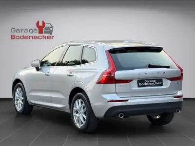 Volvo XC60 D4 AWD Momentum — SUV premium diesel, 96'300 km, tout équipé — intérieur