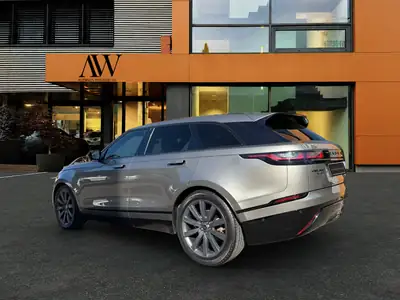 Range Rover Velar 2.0 D 240 — SUV premium diesel, équipements R-Dynamic haut de gamme — tableau de bord