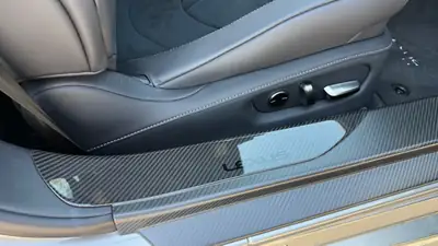 Lexus LC 500h Sport+ — Coupé hybride haute performance, très faible kilométrage — detail