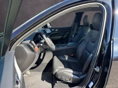 Volvo XC60 2.0 T8 TE XCENTRIC eAWD — SUV hybride rechargeable, 70'000 km, traction intégrale — Miniature 16