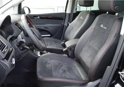 SEAT Alhambra 2022 — Monospace 7 places, DSG, cuir Alcantara et toit panoramique — Thumbnail 10