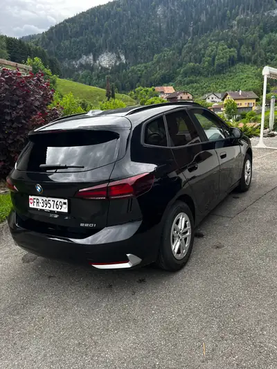 BMW 220 Active Tourer 220i — Monospace hybride compact, 60 600 km seulement — Außenansicht