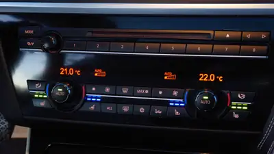 BMW 640d F13 Coupé — Élégance sportive et motorisation diesel performante — Thumbnail 10
