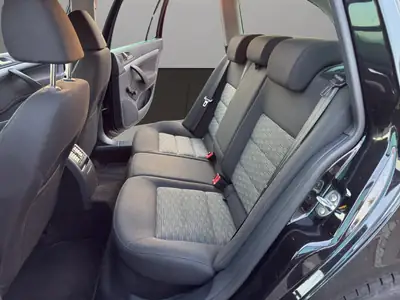 Skoda Octavia Combi 1.4 TSI — Familiale robuste, sans accident, sièges chauffants — Miniature 13