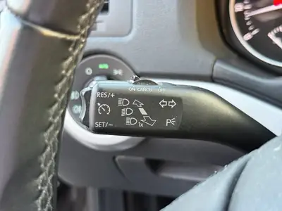 Skoda Octavia Combi 1.4 TSI — Familiale robuste, sans accident, sièges chauffants — Miniature 23