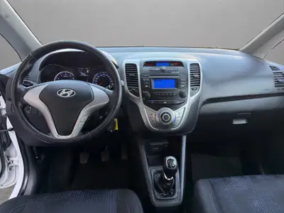 Hyundai iX20 1.4 Comfort — Monospace compact fiable, entretien à jour, sans sinistre — Miniature 14