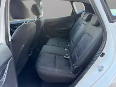 Hyundai iX20 1.4 Comfort — Monospace compact fiable, entretien à jour, sans sinistre — Miniature 13