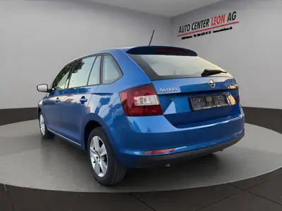 Skoda Rapid Spaceback 1.0 TSI — Monospace économique sans accident, équipé et fiable — intérieur