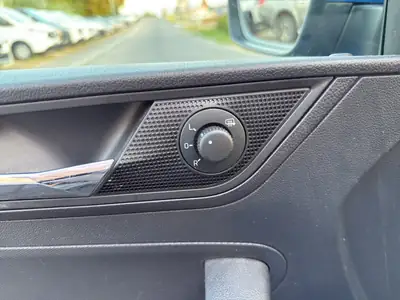Skoda Rapid Spaceback 1.0 TSI — Monospace économique sans accident, équipé et fiable — Miniature 21