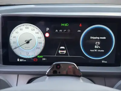 Hyundai Inster 49kWh Vertex Cross — Petit SUV électrique urbain, neuf avec garantie — Miniature 11