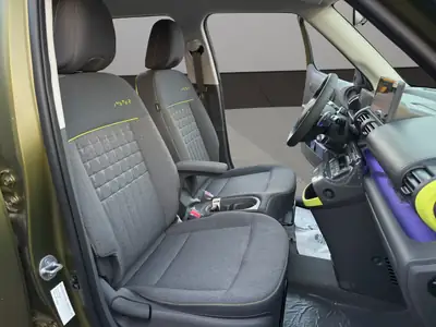 Hyundai Inster 49kWh Vertex Cross — Petit SUV électrique urbain, neuf avec garantie — Miniature 17
