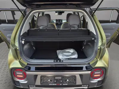 Hyundai Inster 49kWh Vertex Cross — Petit SUV électrique urbain, neuf avec garantie — Miniature 19