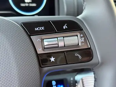 Hyundai Inster 49kWh Vertex Cross — Petit SUV électrique urbain, neuf avec garantie — Miniature 24