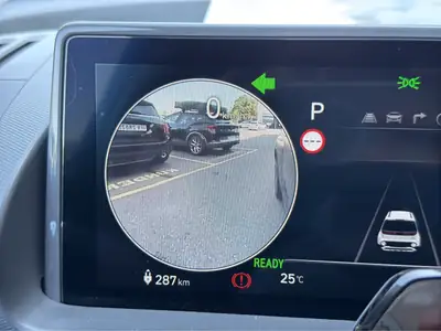 Hyundai Inster 49kWh Vertex Cross — Petit SUV électrique urbain, neuf avec garantie — Miniature 28