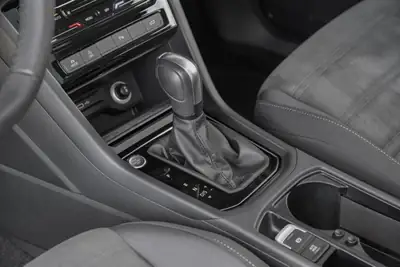 VW Touran 1.5 TSI EVO Highline DSG — Monospace 7 places, moteur turbo performant et faible kilométrage — Miniature 21