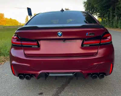 BMW M5 xDrive Drivelogic First Edition — Berline sportive 600 ch, 100'900 km seulement — detail