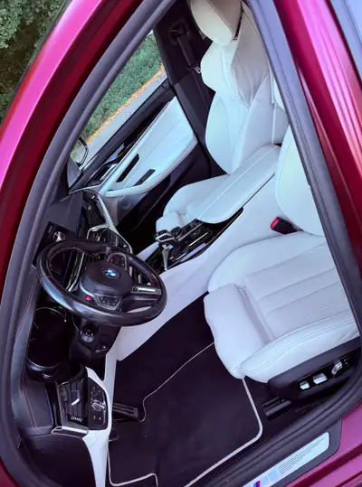 BMW M5 xDrive Drivelogic First Edition — Berline sportive 600 ch, 100'900 km seulement — Thumbnail 9