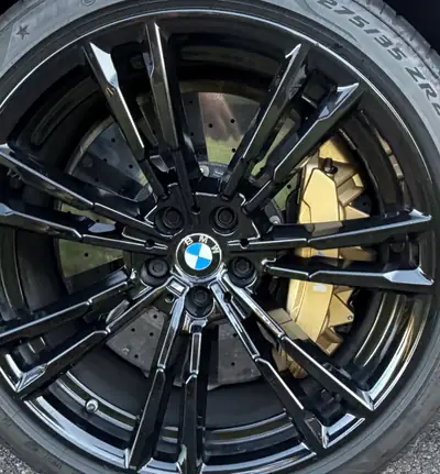 BMW M5 xDrive Drivelogic First Edition — Berline sportive 600 ch, 100'900 km seulement — Thumbnail 14