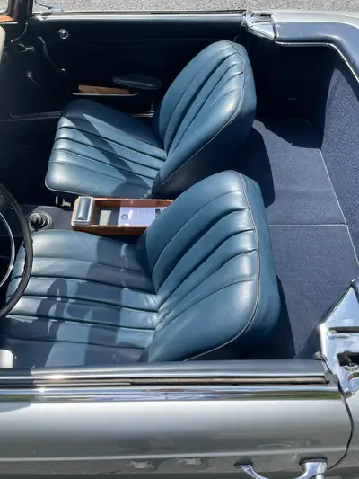 Mercedes-Benz SL 230 Pagode 1966 — Un classique de légende, sans accident — Thumbnail 13