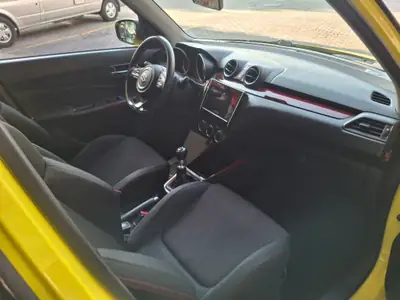 Suzuki Swift Sport 1.4 T — Citadine dynamique, essence turbo, 83 600 km — detail