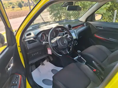 Suzuki Swift Sport 1.4 T — Citadine dynamique, essence turbo, 83 600 km — Thumbnail 8
