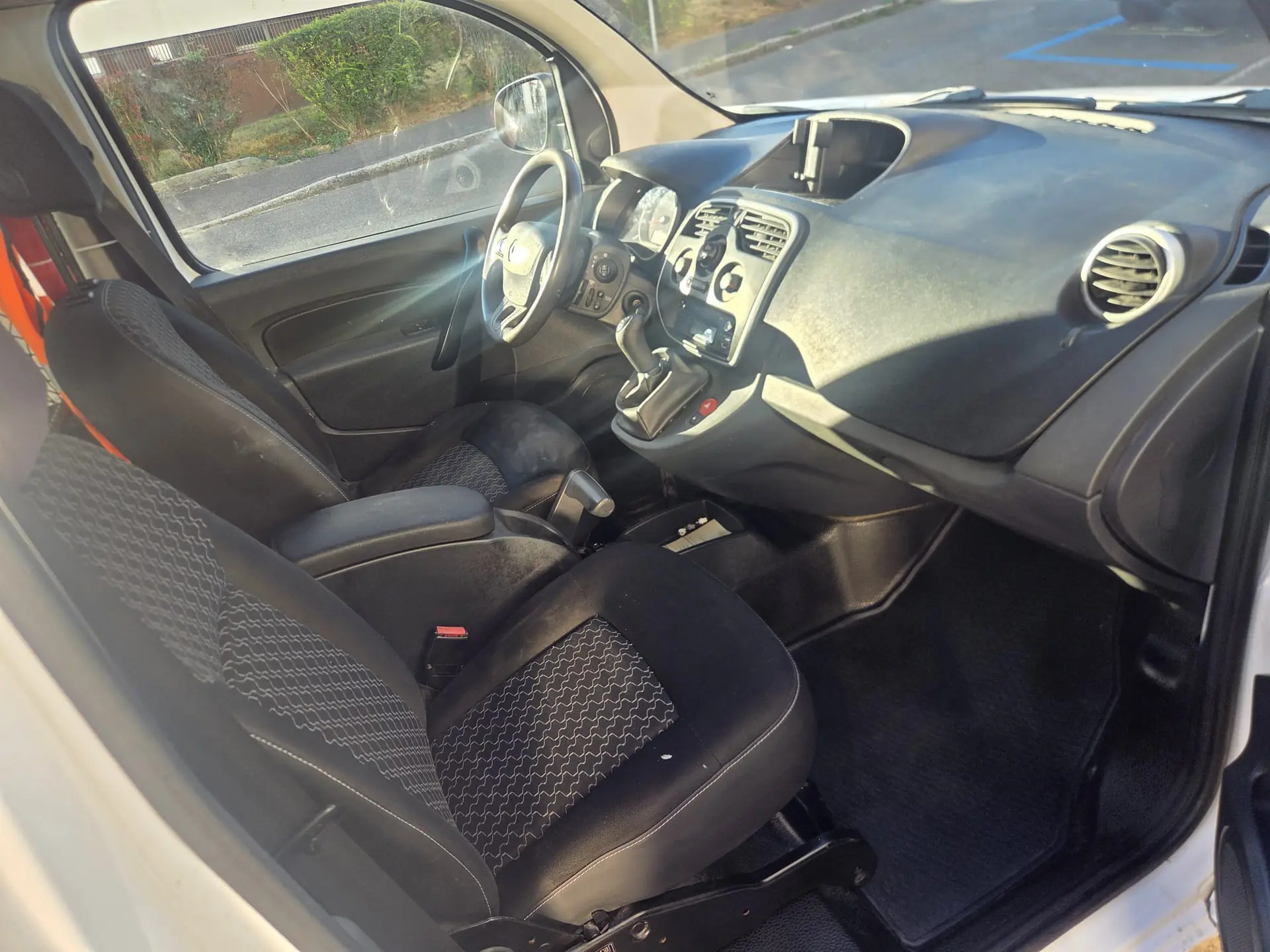 Renault Kangoo Expr 2016 occasion Allschwil — 4