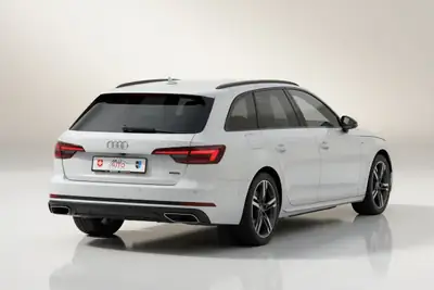 Audi A4 Avant 40 TDI Sport Quattro — Break diesel performant, finition S-Line, 71 000 km — détail