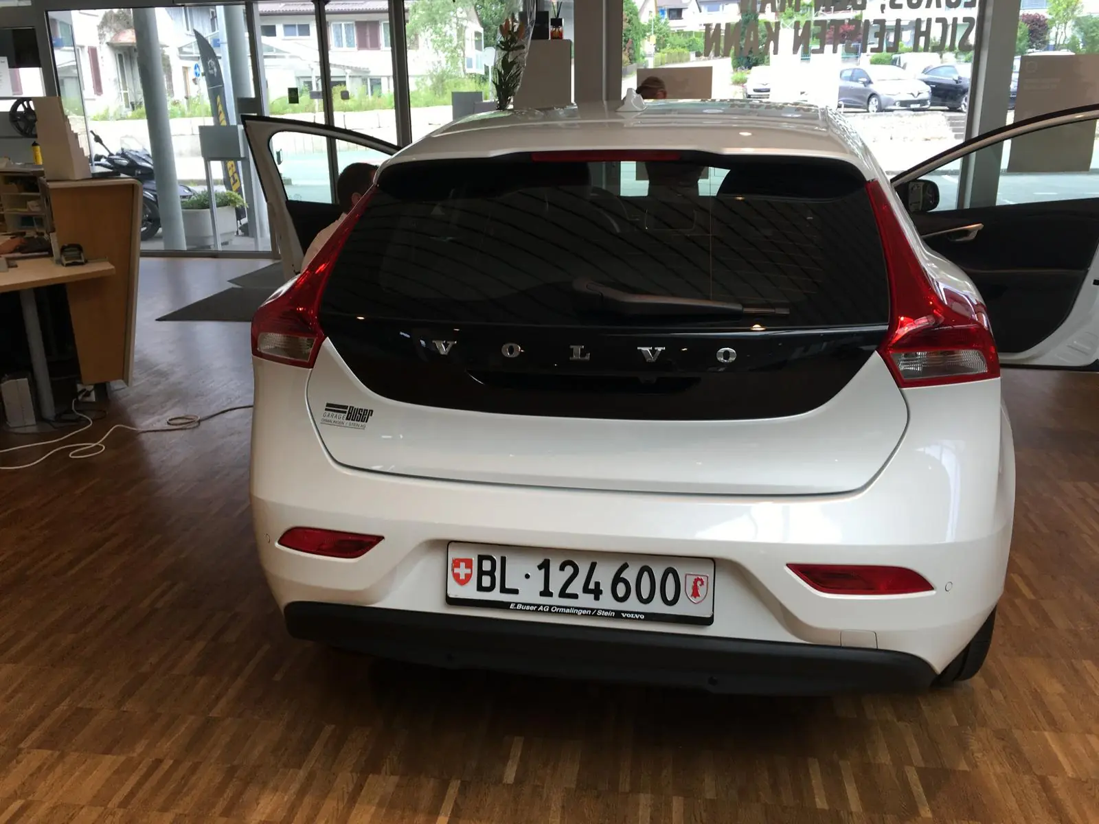 Volvo V40 2015 occasion Ettingen — 3