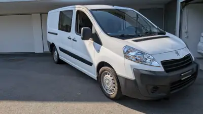 Peugeot Expert 2.0 HDi 130 L2H1 — Utilitaire fiable, sans sinistre, 132'000 km — exterior view