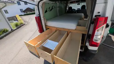 Peugeot Expert 2.0 HDi 130 L2H1 — Utilitaire fiable, sans sinistre, 132'000 km — Thumbnail 12