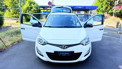 Hyundai i20 1.2 Comfort — Citadine fiable, excellent état, expertisée — Miniature 12