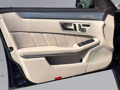 Mercedes-Benz E 400 V6 Avantgarde 4matic — Berline premium allemande, 333 ch, traction intégrale — Miniature 15