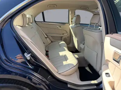 Mercedes-Benz E 400 V6 Avantgarde 4matic — Berline premium allemande, 333 ch, traction intégrale — Miniature 17