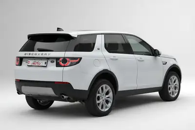 Land Rover Discovery Sport 2.0 TD4 HSE — SUV 7 places, diesel efficace, 51 800 km seulement — tableau de bord