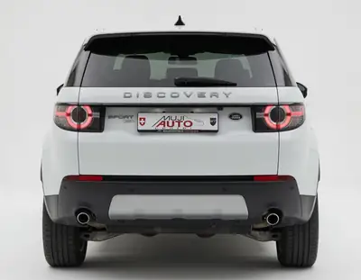 Land Rover Discovery Sport 2.0 TD4 HSE — SUV 7 places, diesel efficace, 51 800 km seulement — intérieur