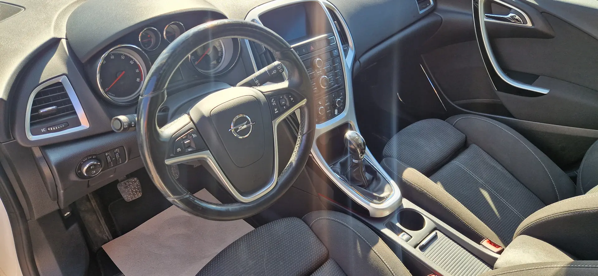 Opel Astra 2011 occasion Sachseln — 5