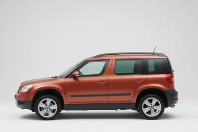Skoda Yeti 1.8 TSI Ambition 4x4 — SUV compact polyvalent, entretien à jour — côté