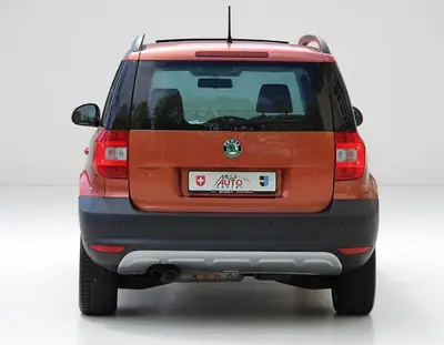 Skoda Yeti 1.8 TSI Ambition 4x4 — SUV compact polyvalent, entretien à jour — intérieur