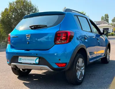 Dacia Sandero TCe 90 Stepway — Citadine robuste et économique, 67'000 km seulement — détail