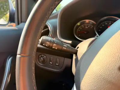 Dacia Sandero TCe 90 Stepway — Citadine robuste et économique, 67'000 km seulement — Miniature 16