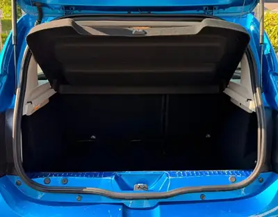 Dacia Sandero TCe 90 Stepway — Citadine robuste et économique, 67'000 km seulement — Miniature 27