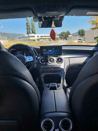 Mercedes-Benz C 220 d Swiss Star AMG Line — Break diesel 4x4, 69 000 km seulement — Thumbnail 12