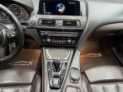 BMW M6 Gran Coupé Competition Drivelogic — 600 ch, freins céramique, options prestigieuses — Miniatura 11