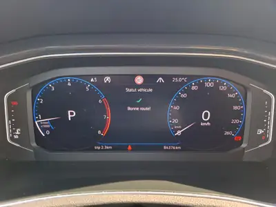 VW T-Roc 2.0 TSI Sport DSG 4Motion — SUV compact 190ch, traction intégrale et technologie connectée — détail