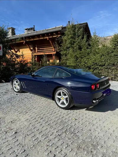 Ferrari F550 Pozzi Blue — Chef-d'œuvre des années 2000, historique complet depuis Ferrari Zénith — Außenansicht